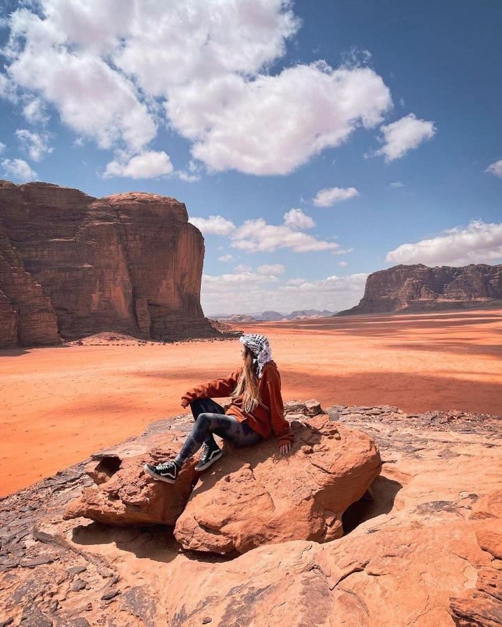 Wadi Rum Shooting Stars Camp Extérieur photo