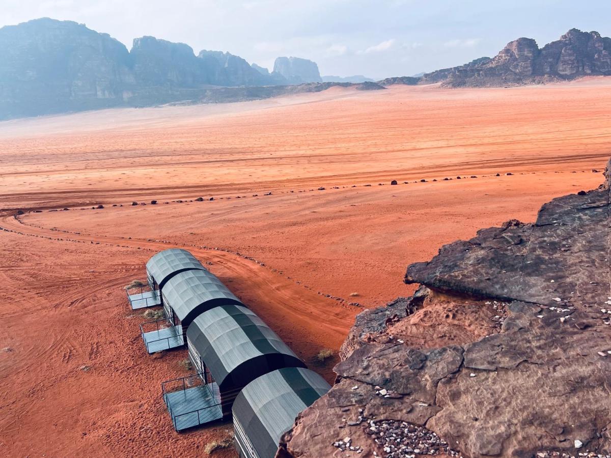 Wadi Rum Shooting Stars Camp Extérieur photo