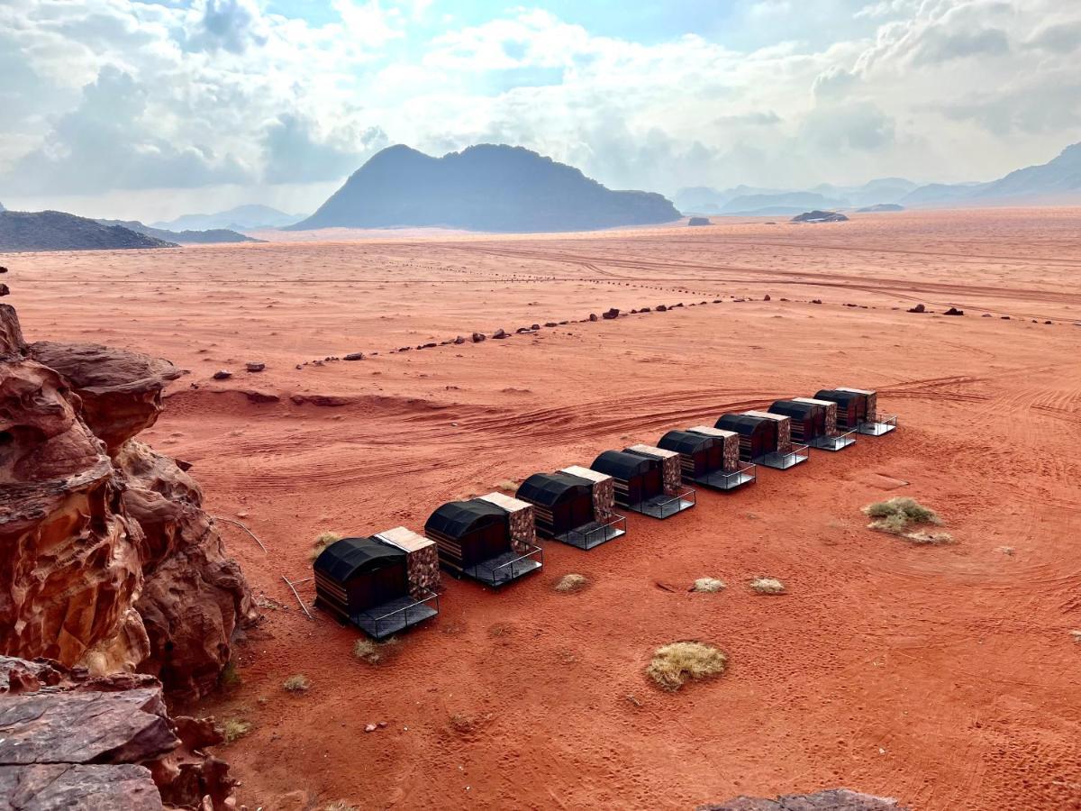 Wadi Rum Shooting Stars Camp Extérieur photo