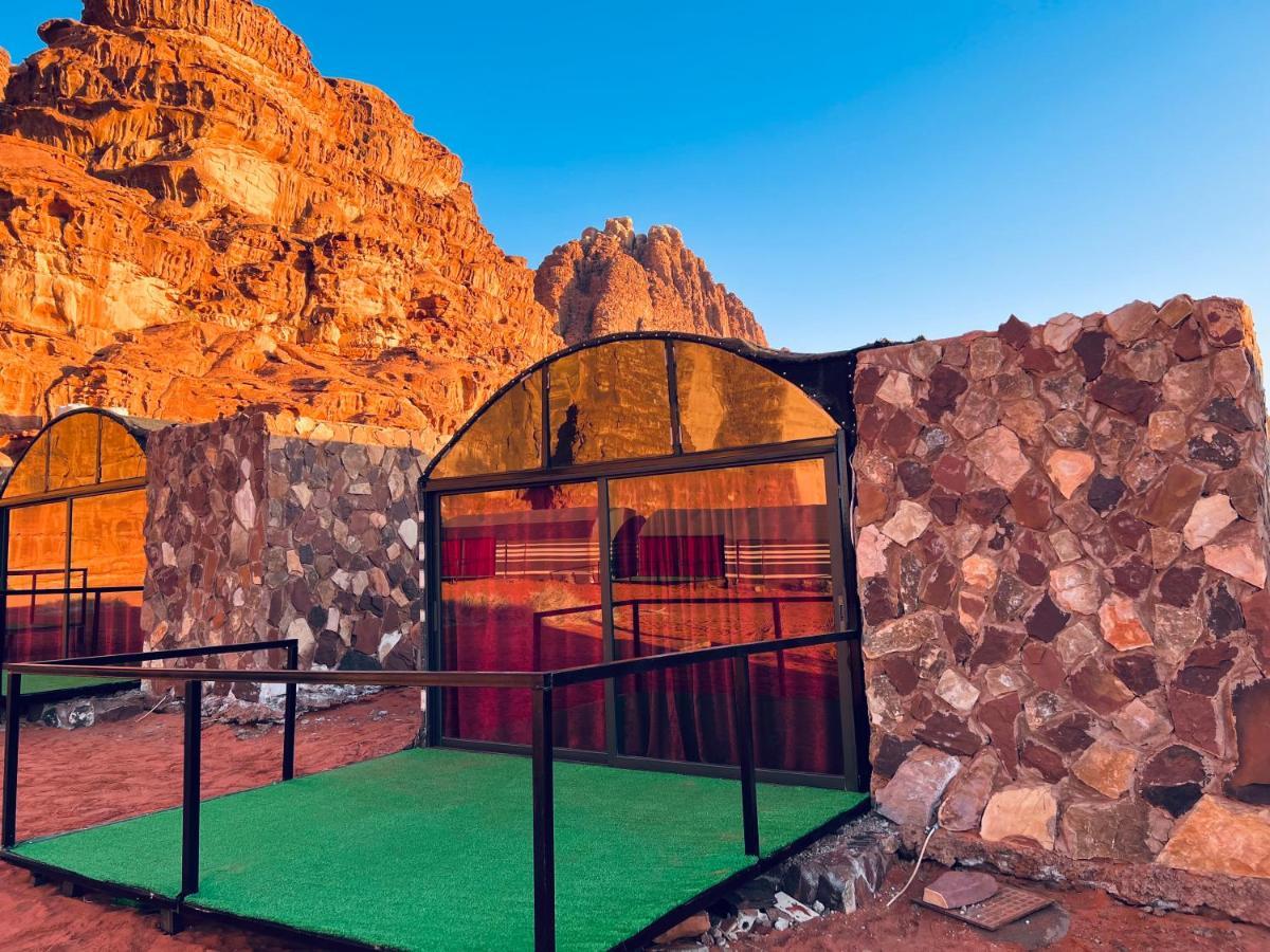 Wadi Rum Shooting Stars Camp Extérieur photo
